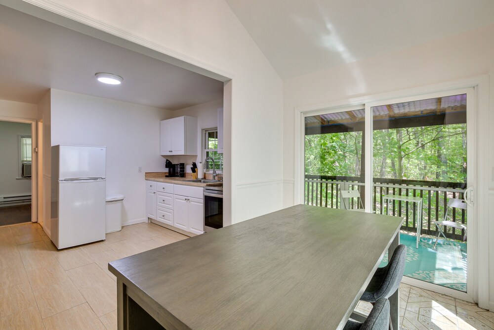 Monroe Vacations - Creekside Hudson Valley Retreat 4 Mi to Winery! - Property Image 17
