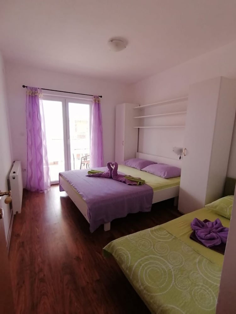 Nada- sea View - A1 - Ljubičasti view 5