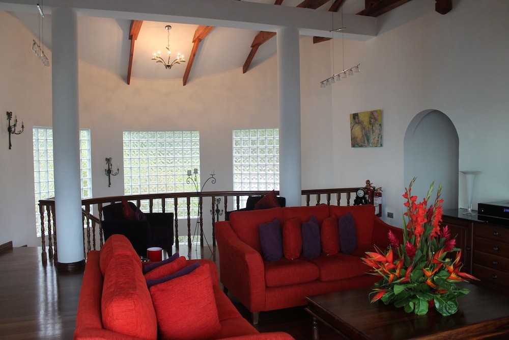 Petit Amour Villa