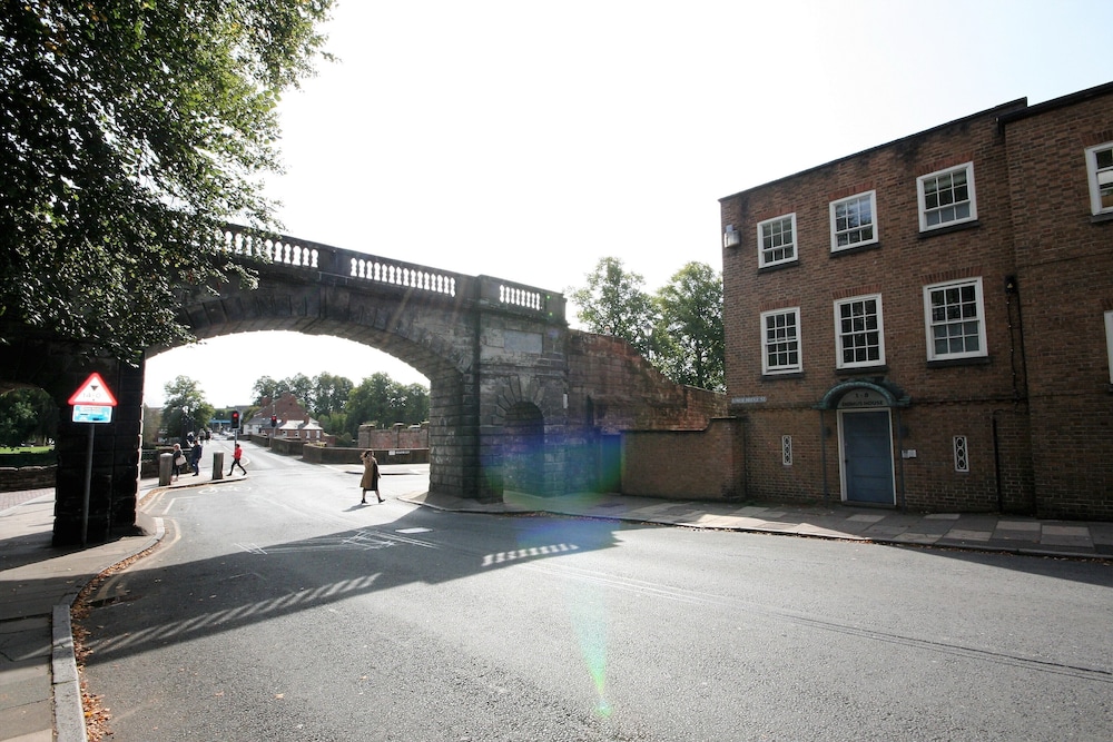 Photo 23