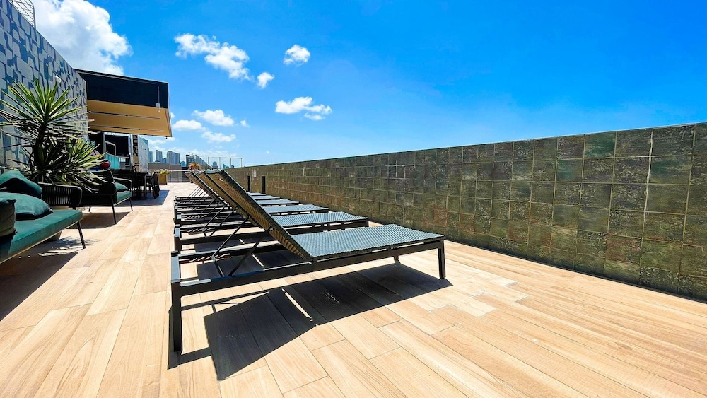 FM20 Cabo Branco Oceanview II By Almare