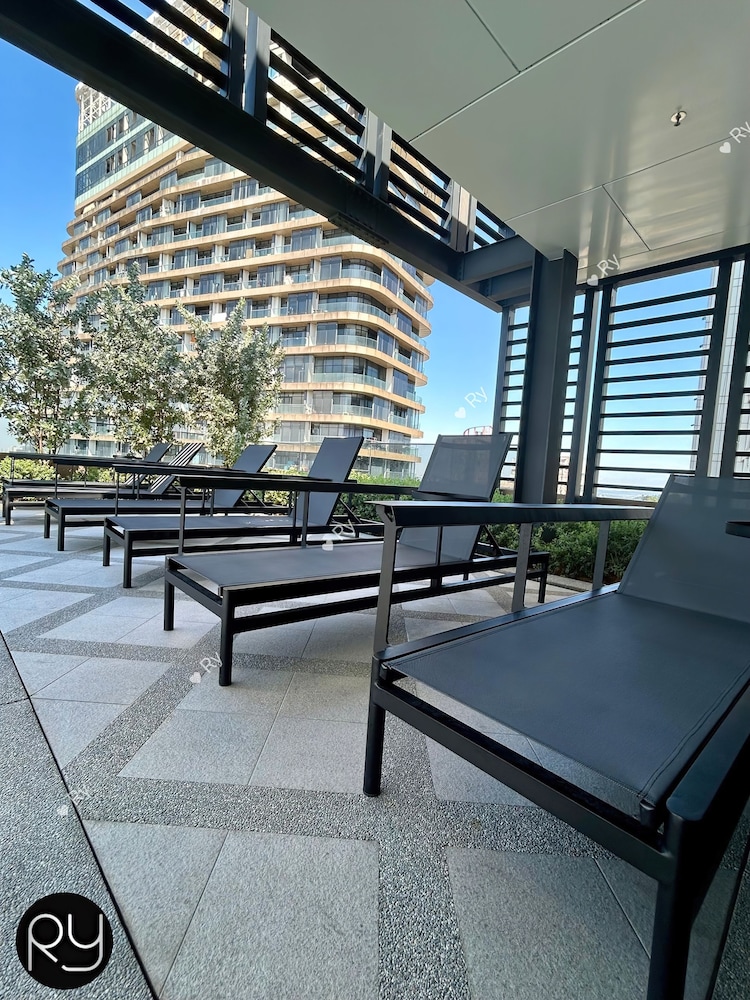 Ciao Mossaz Suites Luxury Apartments