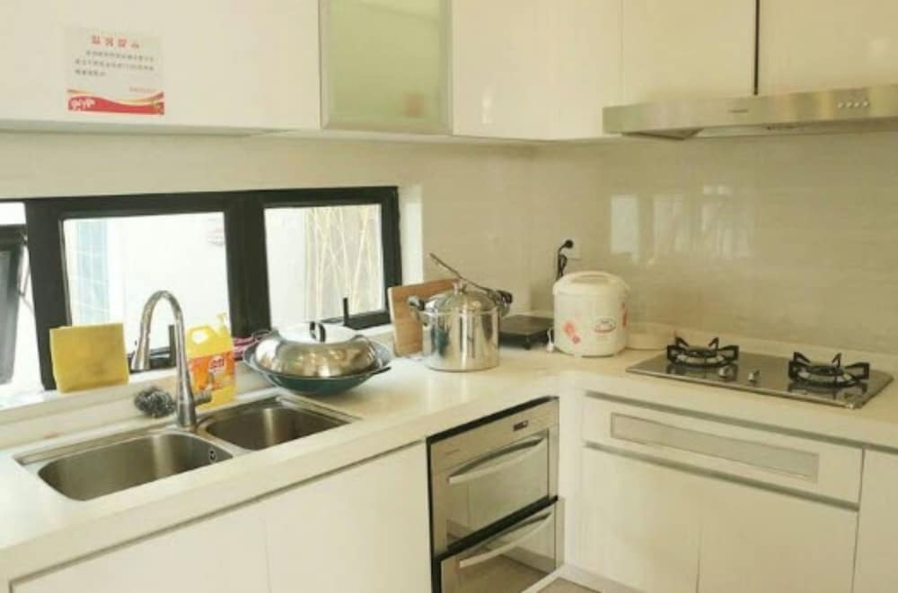 Moon River Villa No 5 view 4