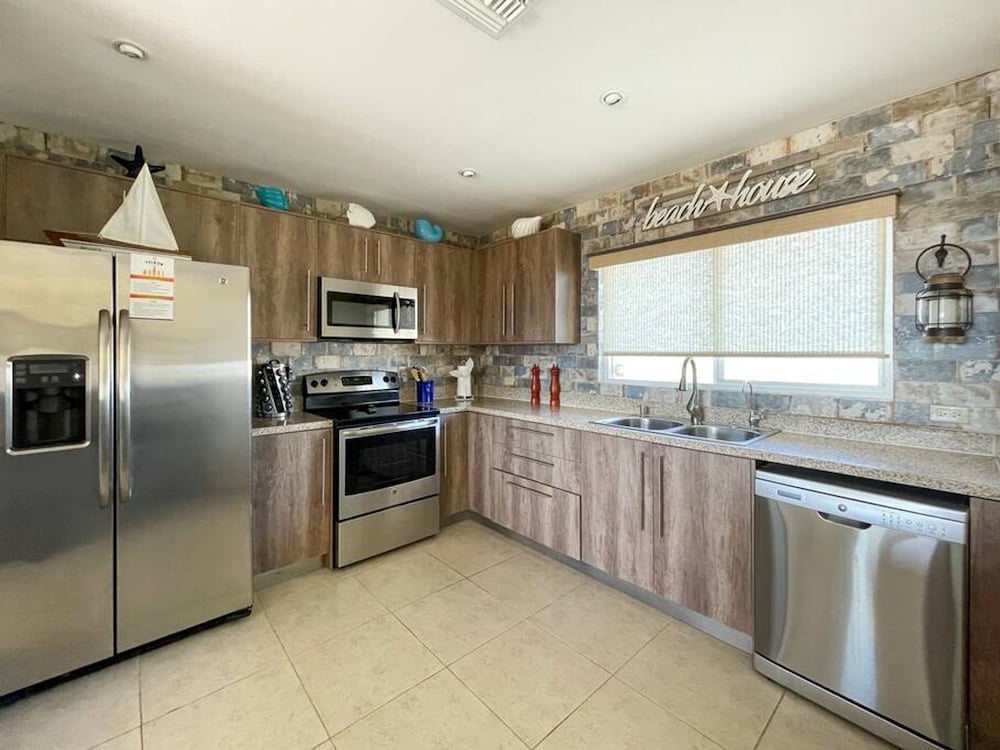 Glamorous Fully Equipped Condo With Amazing Sunset