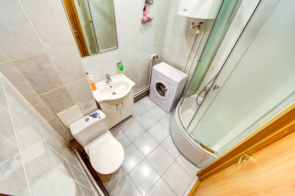 AG Apartment Dunayskii 23