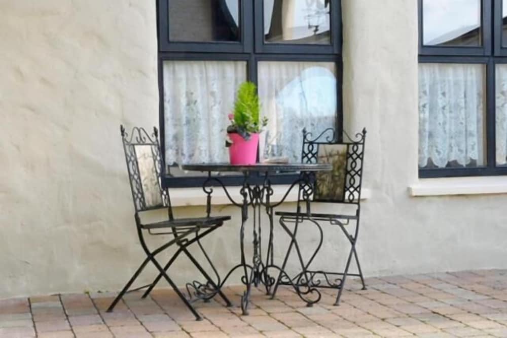 The Courtyard B&B