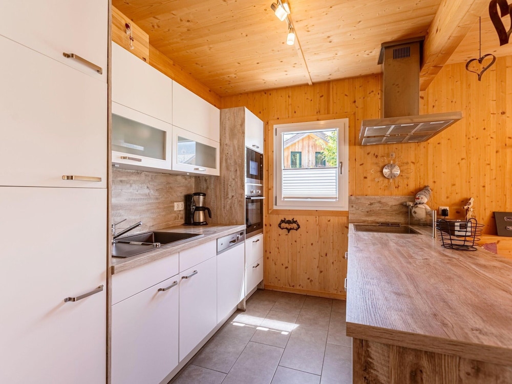 Nice Chalet With Whirlpool