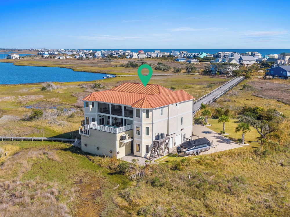 Permuda Private Island by Topsail Realty