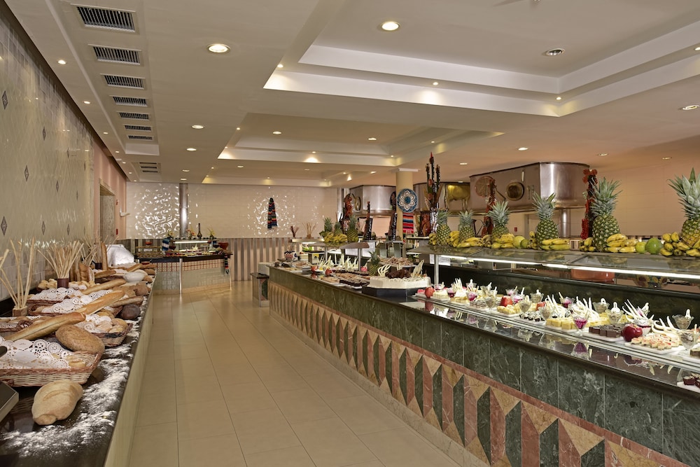 Punta Cana Vacations - Iberostar Waves Punta Cana - All Inclusive - Property Image 73