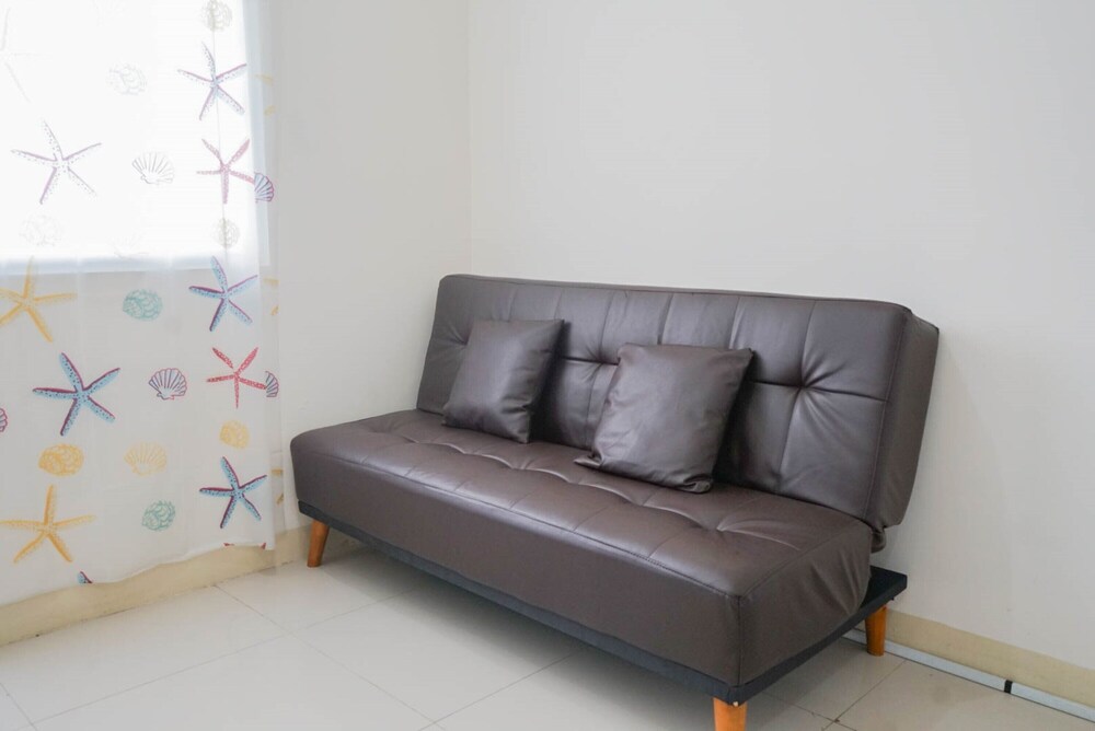 Comfortable 2BR Apartment at Green Pramuka near Mall, Yakarta - 21