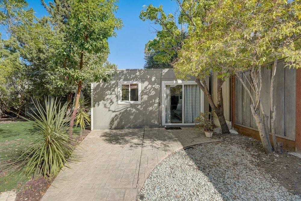 @ Marbella Lane -cozy 1BR Studio in Palo Alto Dwtn