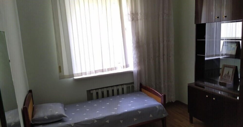 Guest House near Mirabad Bazaar