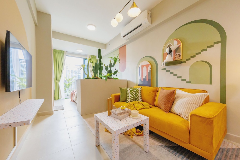 NaiBnB @ The Colony by Infinitum