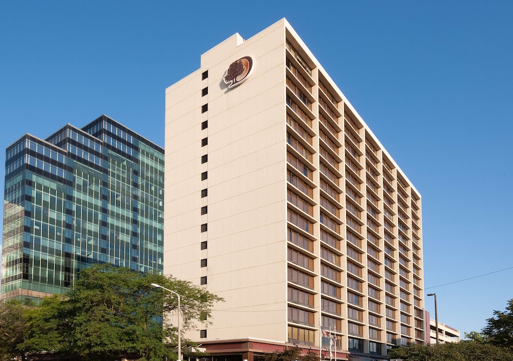Hotel DoubleTree by Hilton Hotel Cleveland Downtown - Lakeside - Image 1