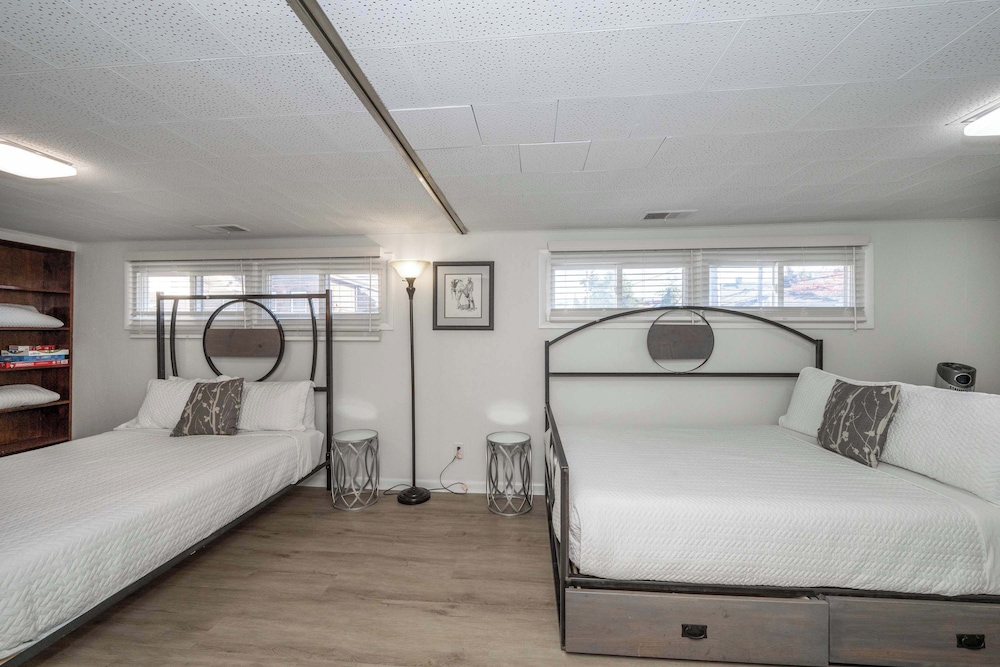 The Grand Elm Suite 2 Sleeps 6