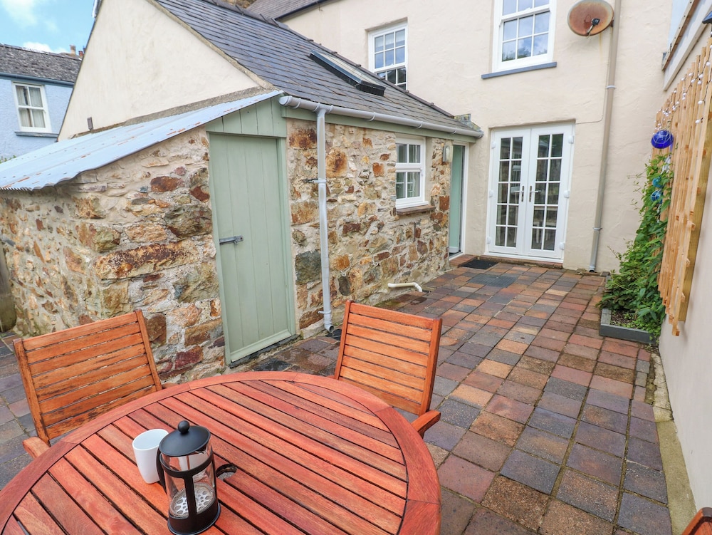 Orielton Cottage