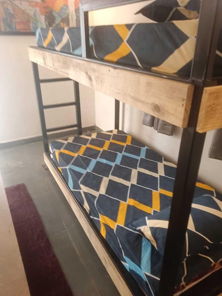 Urban Mad – Villas & Studio