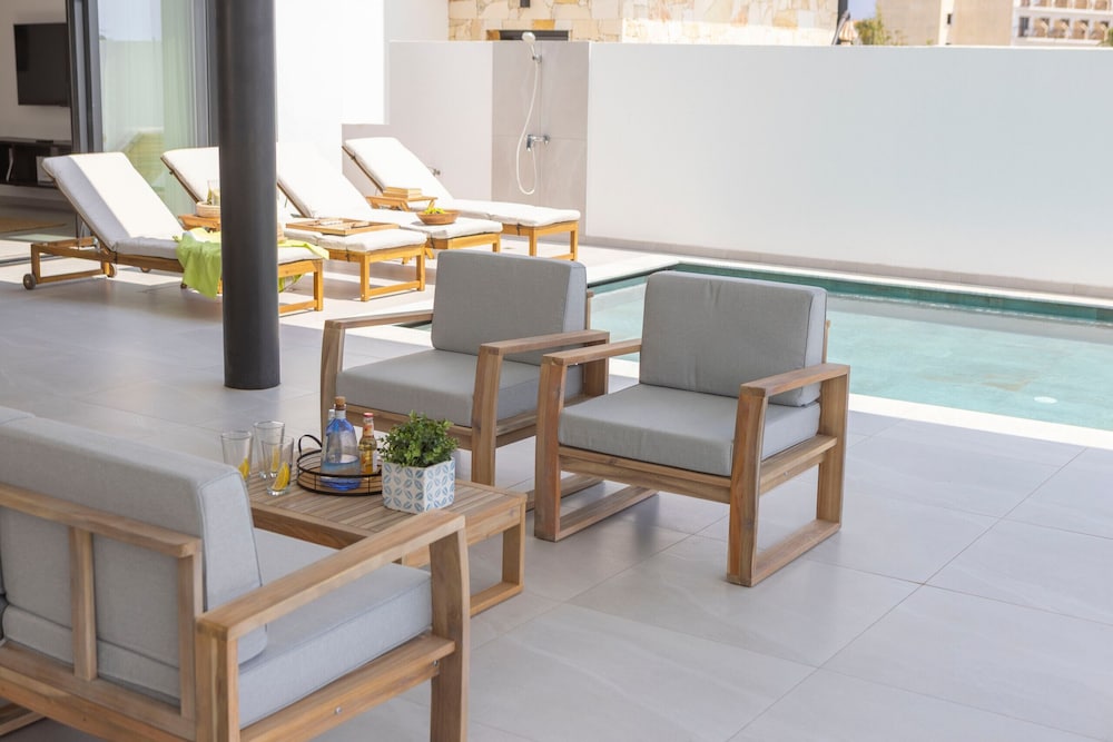 Protaras Aqua Pearl Villa 9
