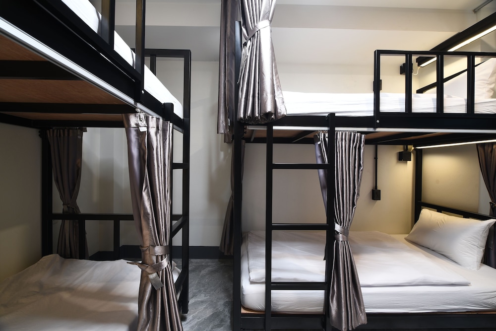 KOKO Hostel- Adults Only view 5