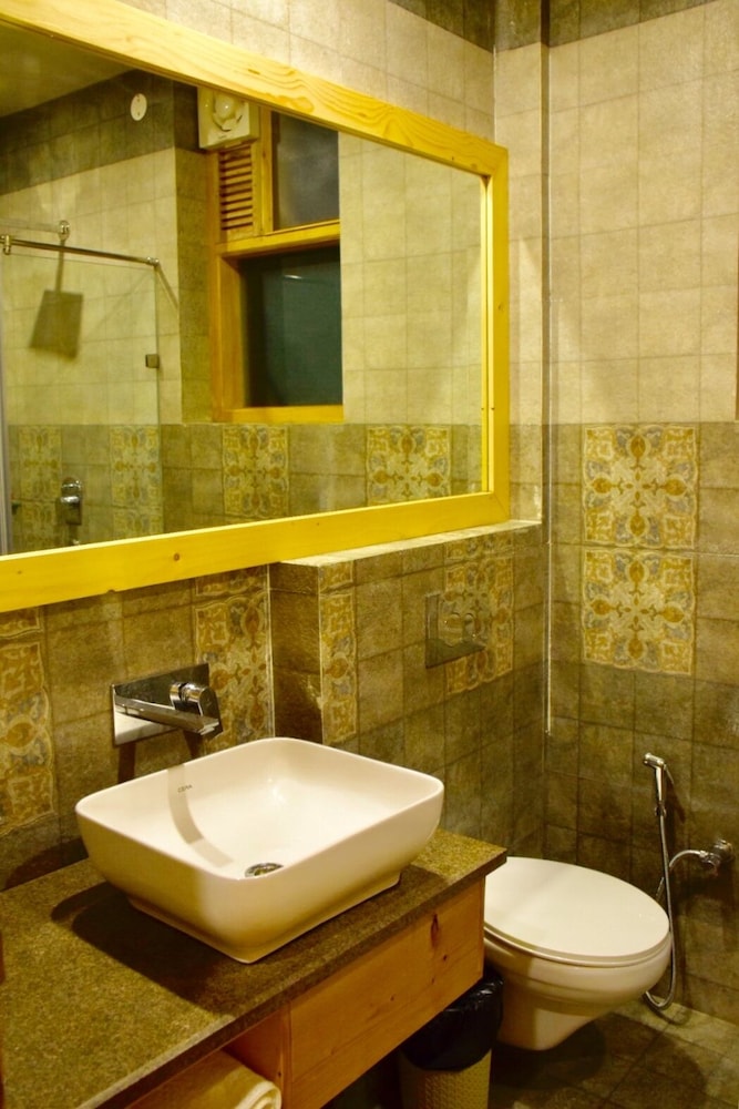 Photo 16