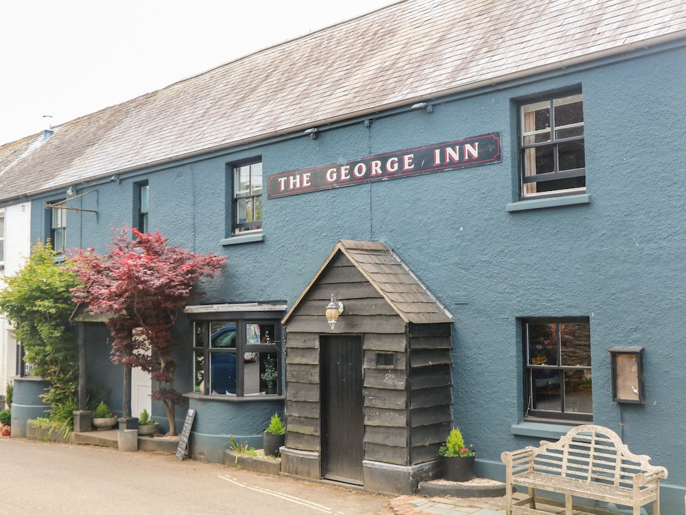 Poppy Cottage