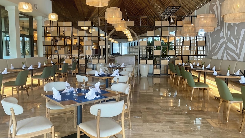 Dreams Sapphire Resort  Spa - All Inclusive - Property Image 77