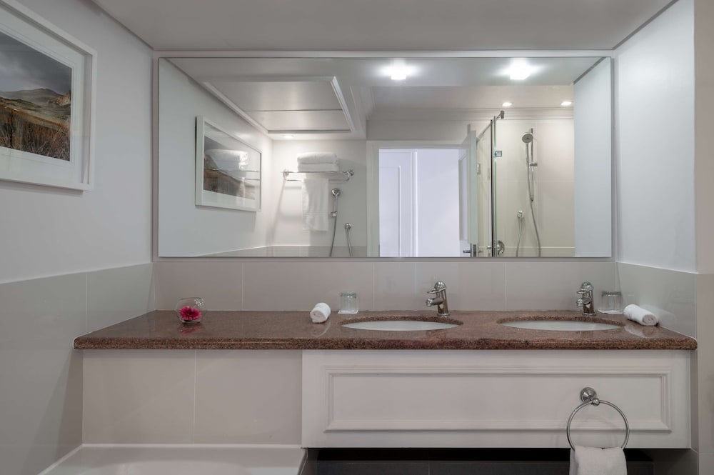 Radisson Collection Hotel, Waterfront Cape Town 63