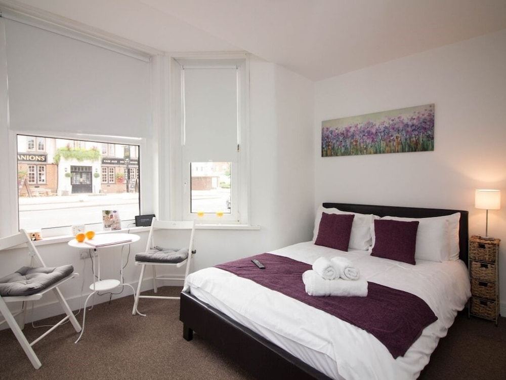 Beddoe Apartments