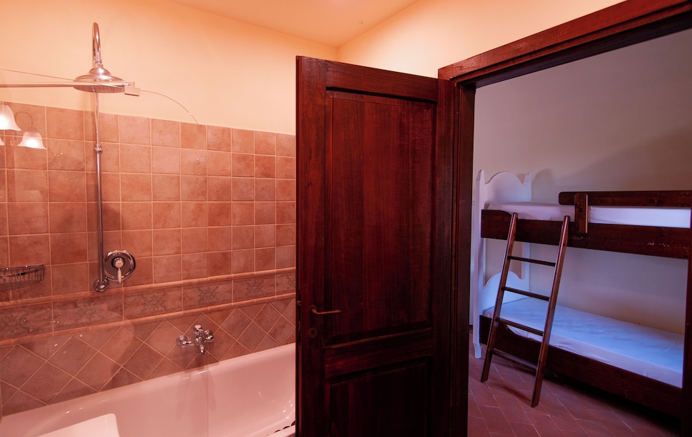 Borgo Sant'Apollinare Resort