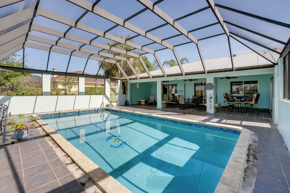 Heated Pool + Lanai: Peaceful Punta Gorda Stay