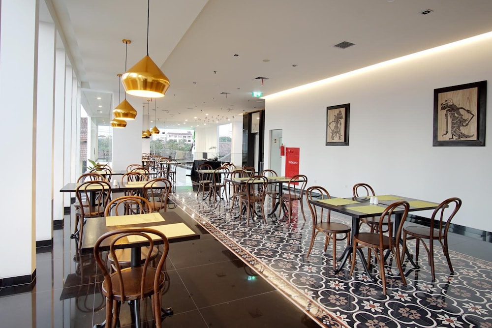 Malioboro Prime Hotel 30