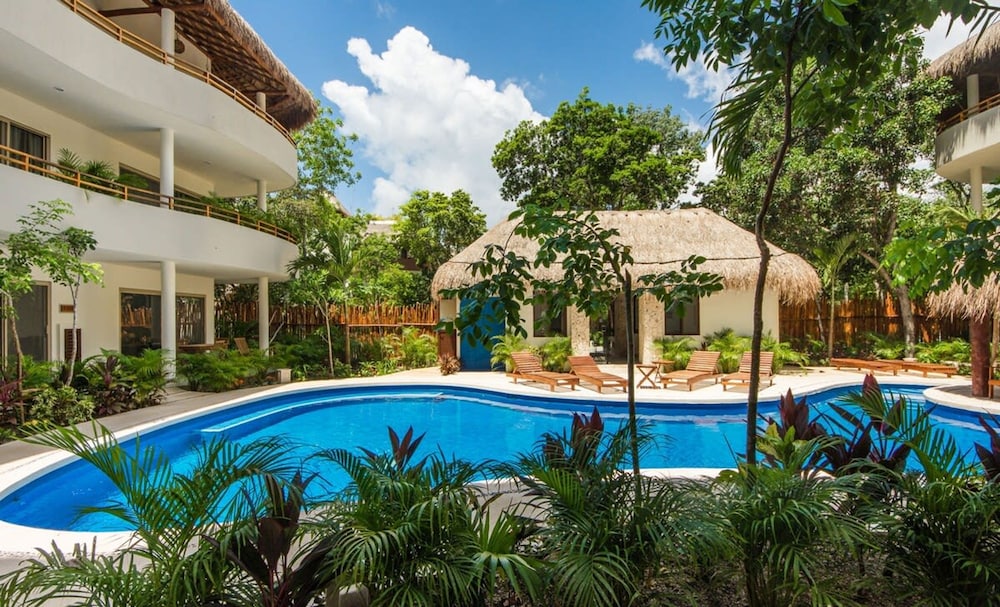 Poolside Bliss With Private Terrace and Jacuzzi
