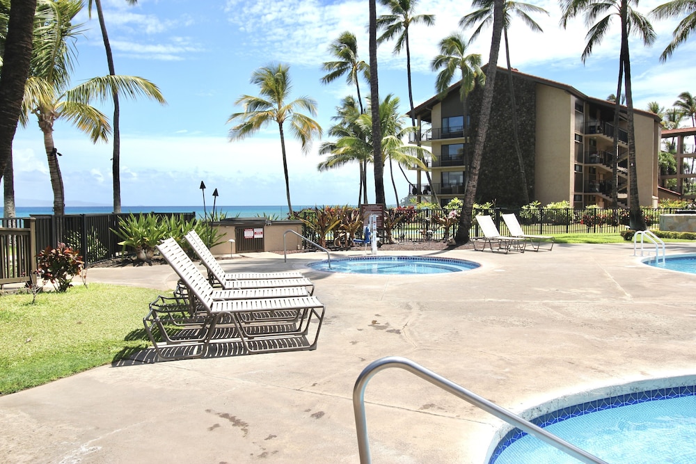 Papakea L105 2 Bedroom Condo