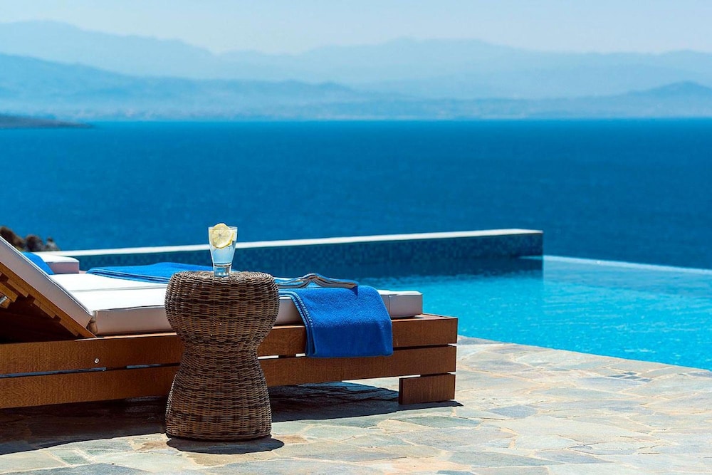 Tersanas Villas