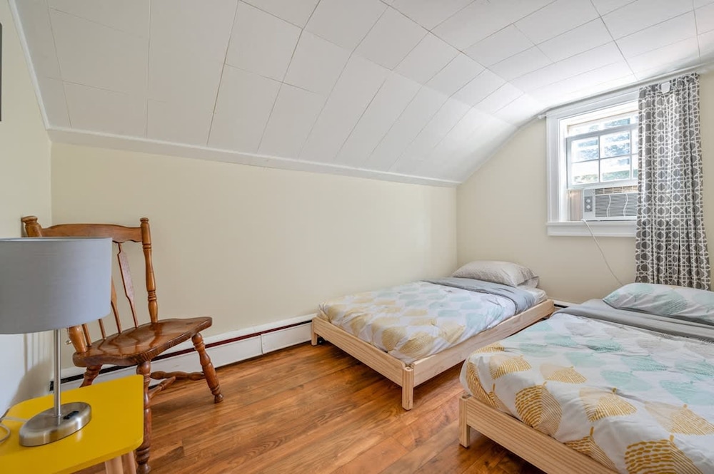 Perfect Upstate Home in Rhinebeck w low Fees