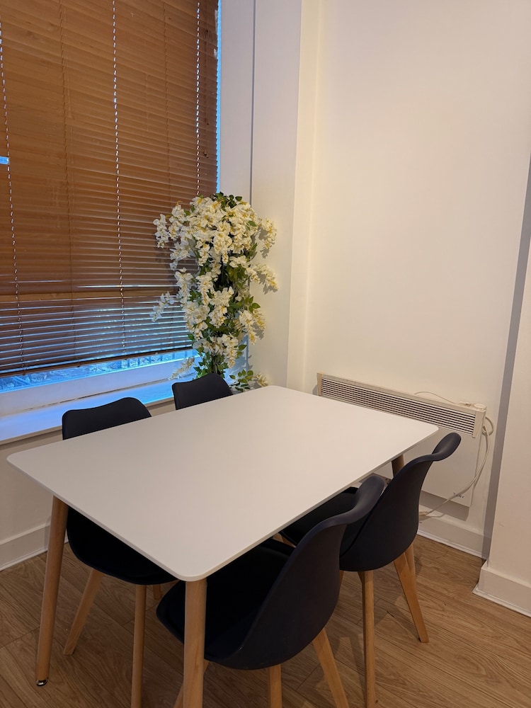 Central London W9 2 bed 2 Bath