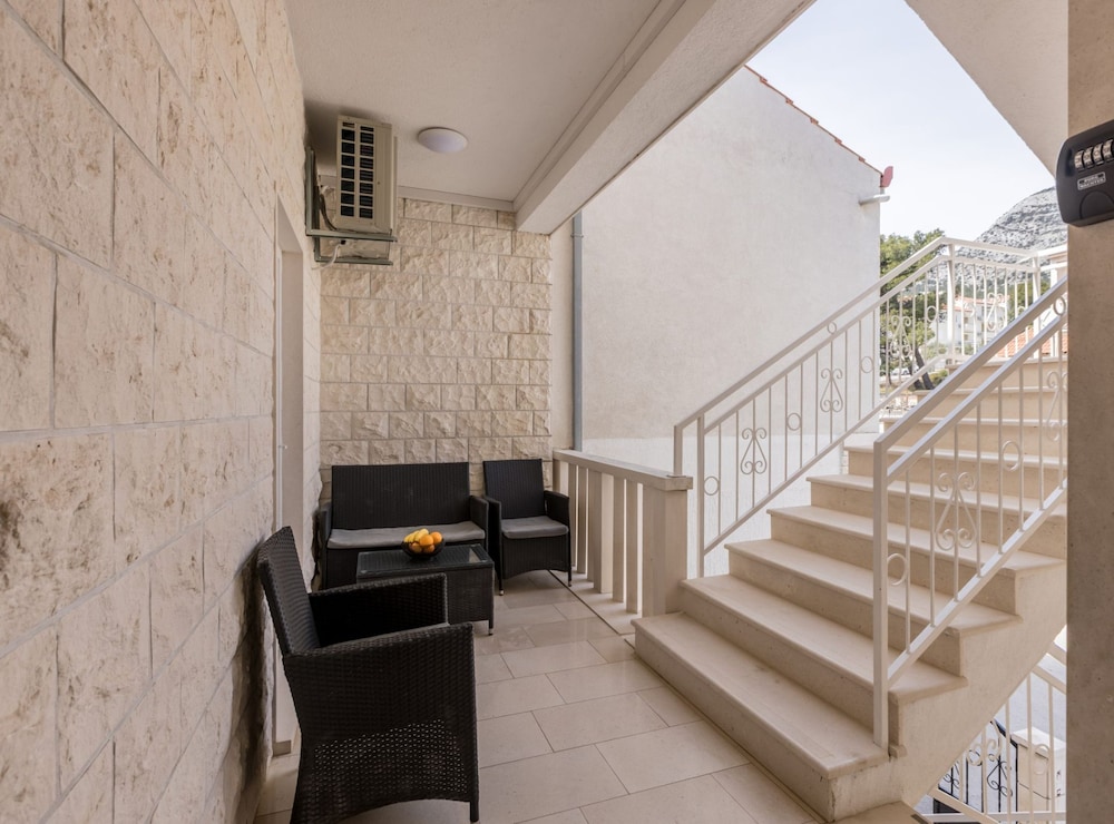 Adriatic Island Sea View Apartments