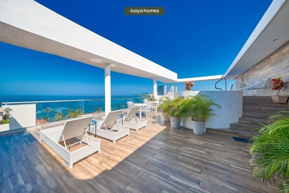 New 1 Br Unit 2 Min From Beach - Pool - King Bed