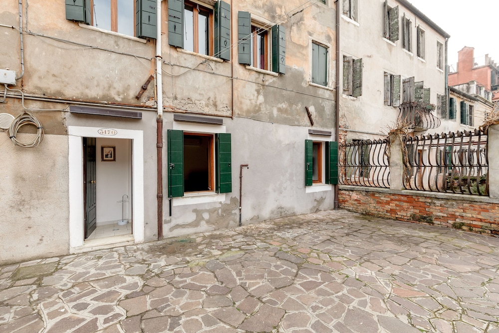 Cannareggio Elegant Apartment