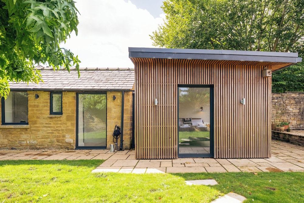 Historic 3 BD Cottage in the Cotswolds