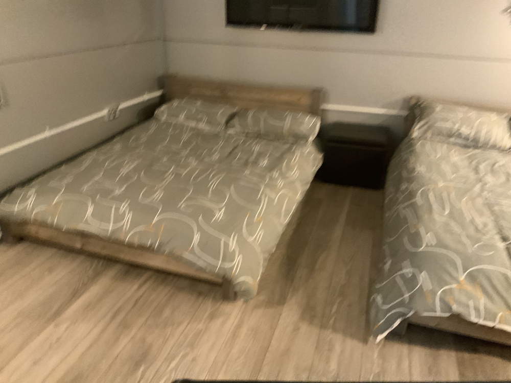 Remarkable 1-bed Apartment in Huntingdon view 2