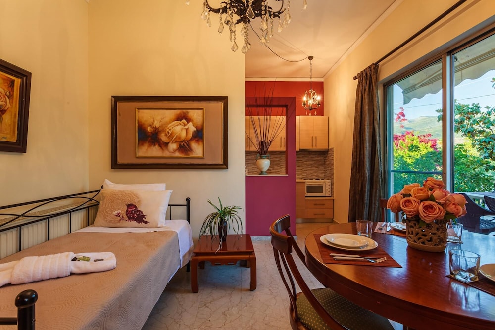 Stylish Seaside Home - Fully Equipped big Terrace view 4