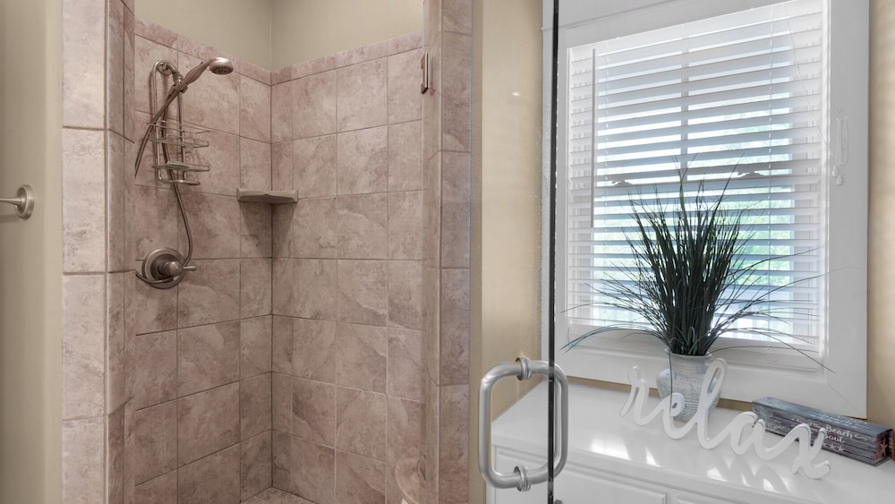 Closet to Each Walkway - 2 Pools - Tennis - Sleeps 14