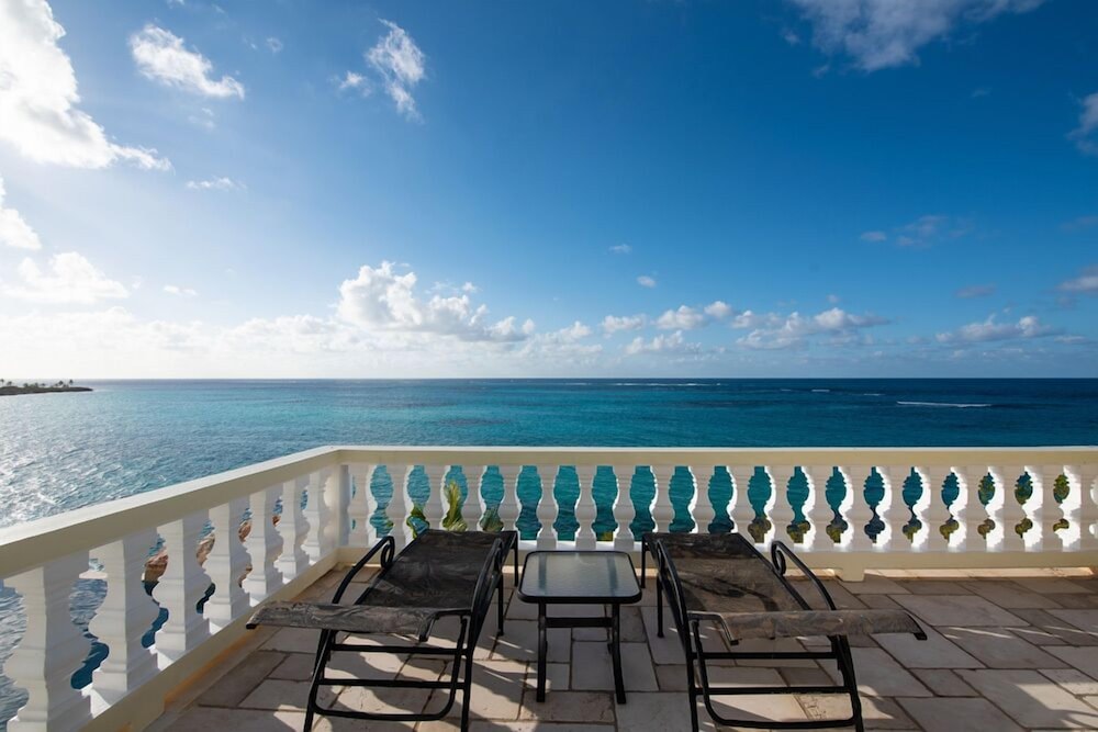 Ambrosia Villa