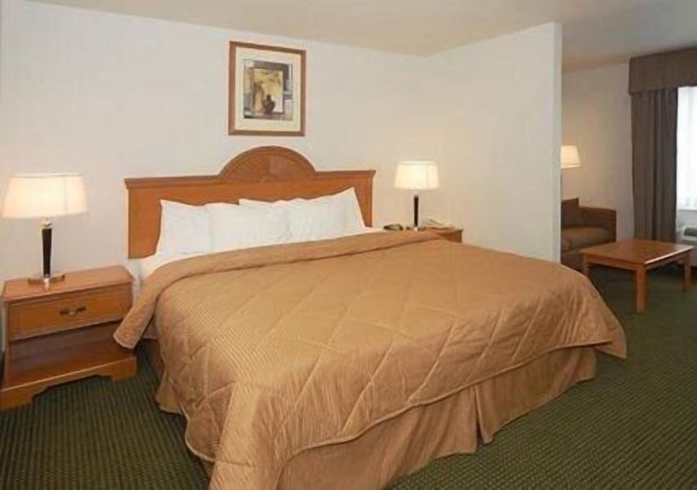 Franklin Vacations - Quality Inn  Suites Franklin - Property Image 38