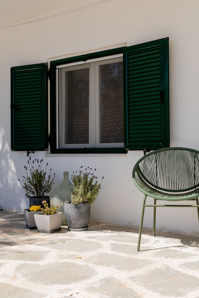 Villa Luminosa by Corfuescapes