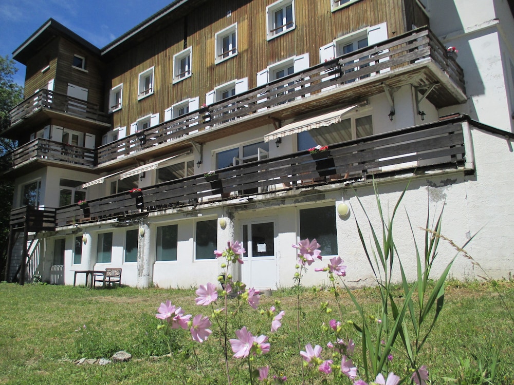 Auberge de Jeunesse HI Chamrousse view 3