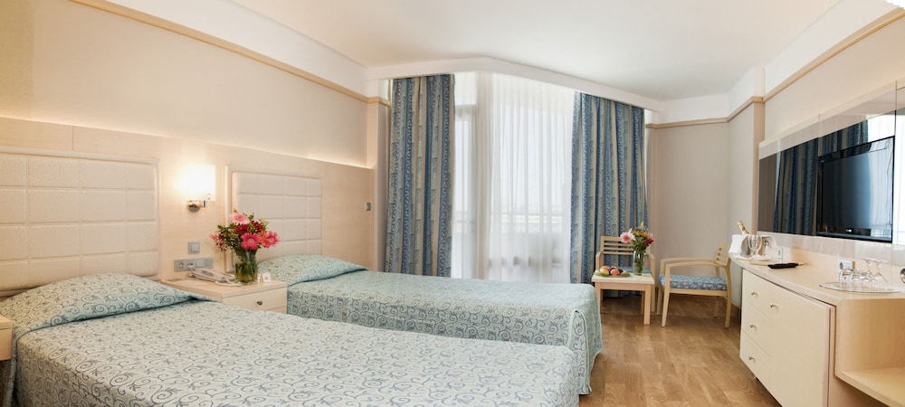 VONRESORT Golden Coast - All Inclusive