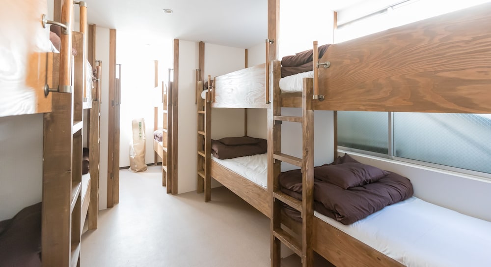 Osaka Namba Hostel MIYABI