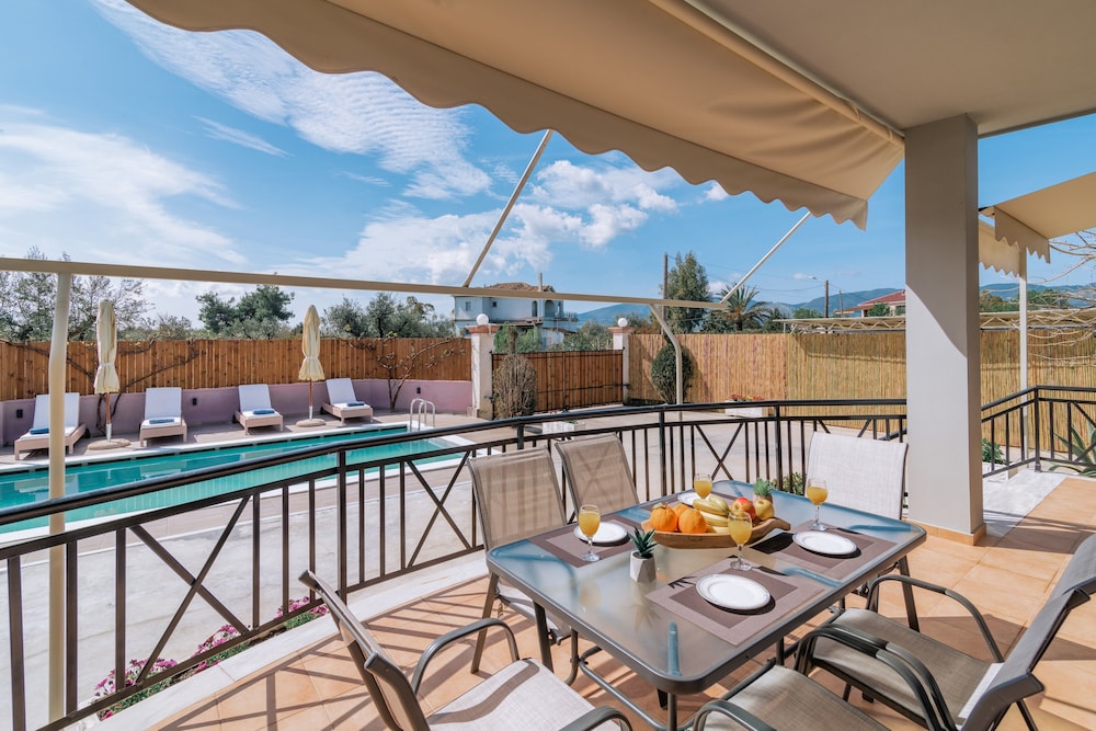 Irene Luxury Villa in Zakynthos